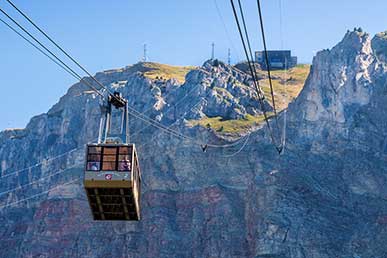 The cable car lift in Gardena Valley