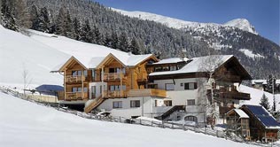 Overnight stay at the pension Schwemmerhof in Ultimo valley