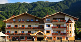 Hotel Tannenhof am Kronplatz in Südtirol