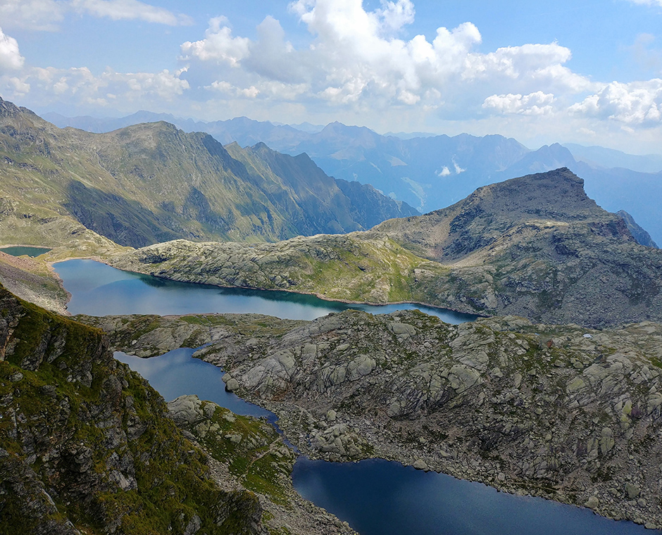 Sopranes Seen im Naturpark Texelgruppe auf rund 2.500 m Höhe in Südtirol
