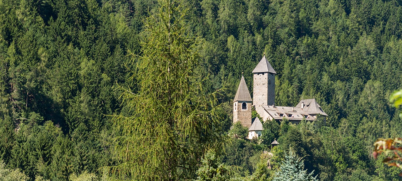 Schloss Neuhaus