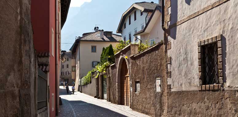 The village of Caldaro and its historical center