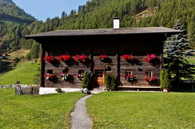 Alpine hut in Madonna di Senales, South Tyrol