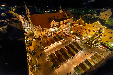 Weihnachtlicher Platz in Sterzing