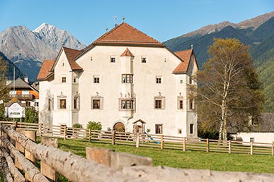 Historical house in Rasun