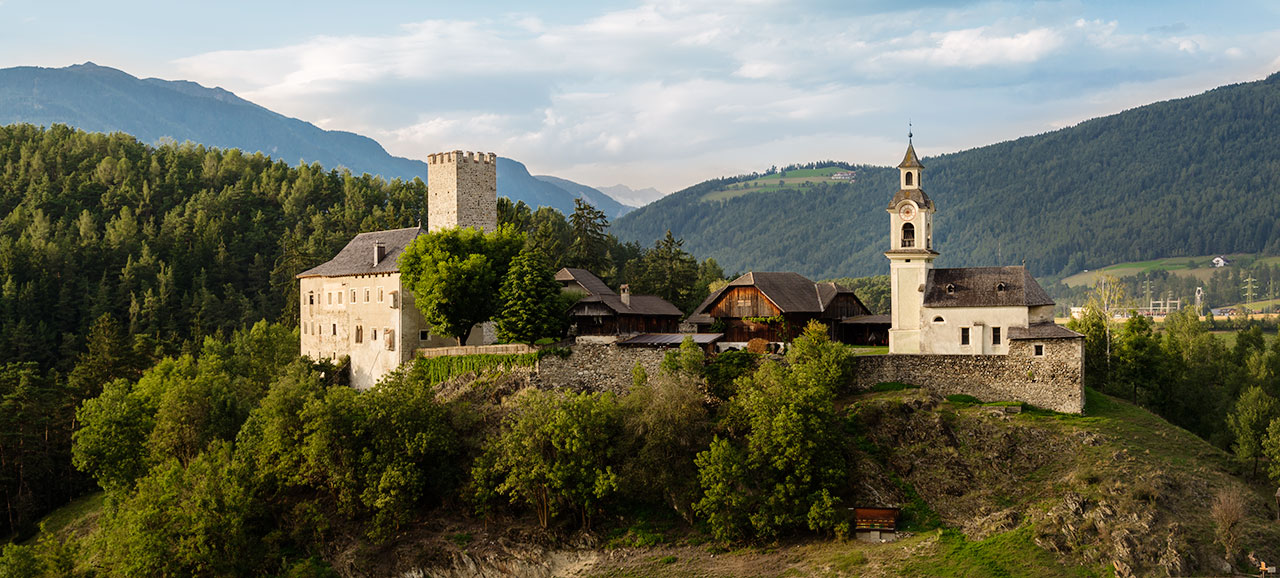 Il castel Lamberto a Riscone