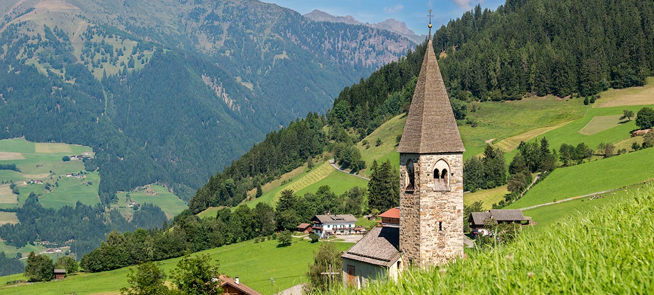 Chiesa di Santa Margherita nei pressi di Terento