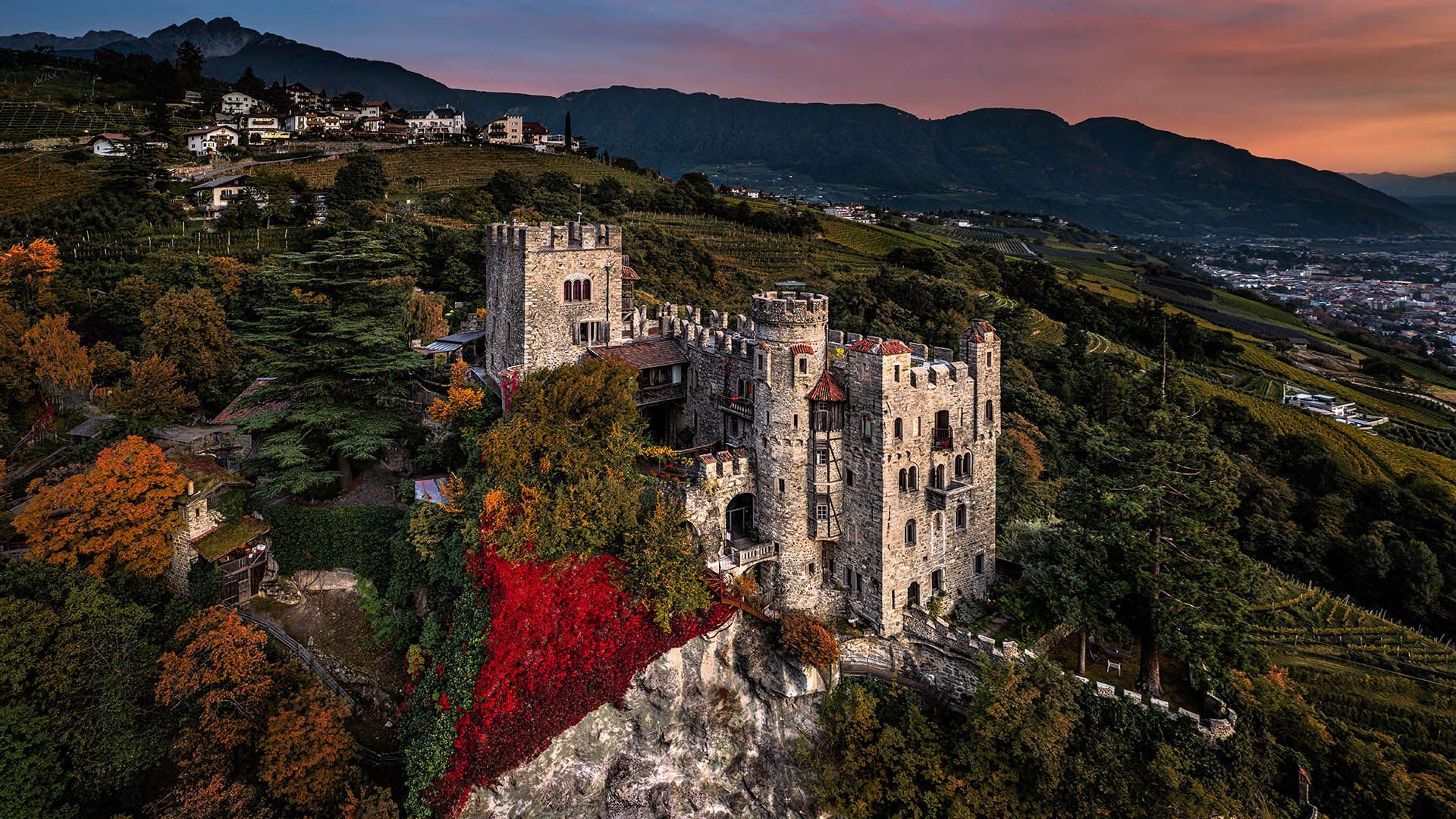Castel Fontana / Schloss Brunnenburg