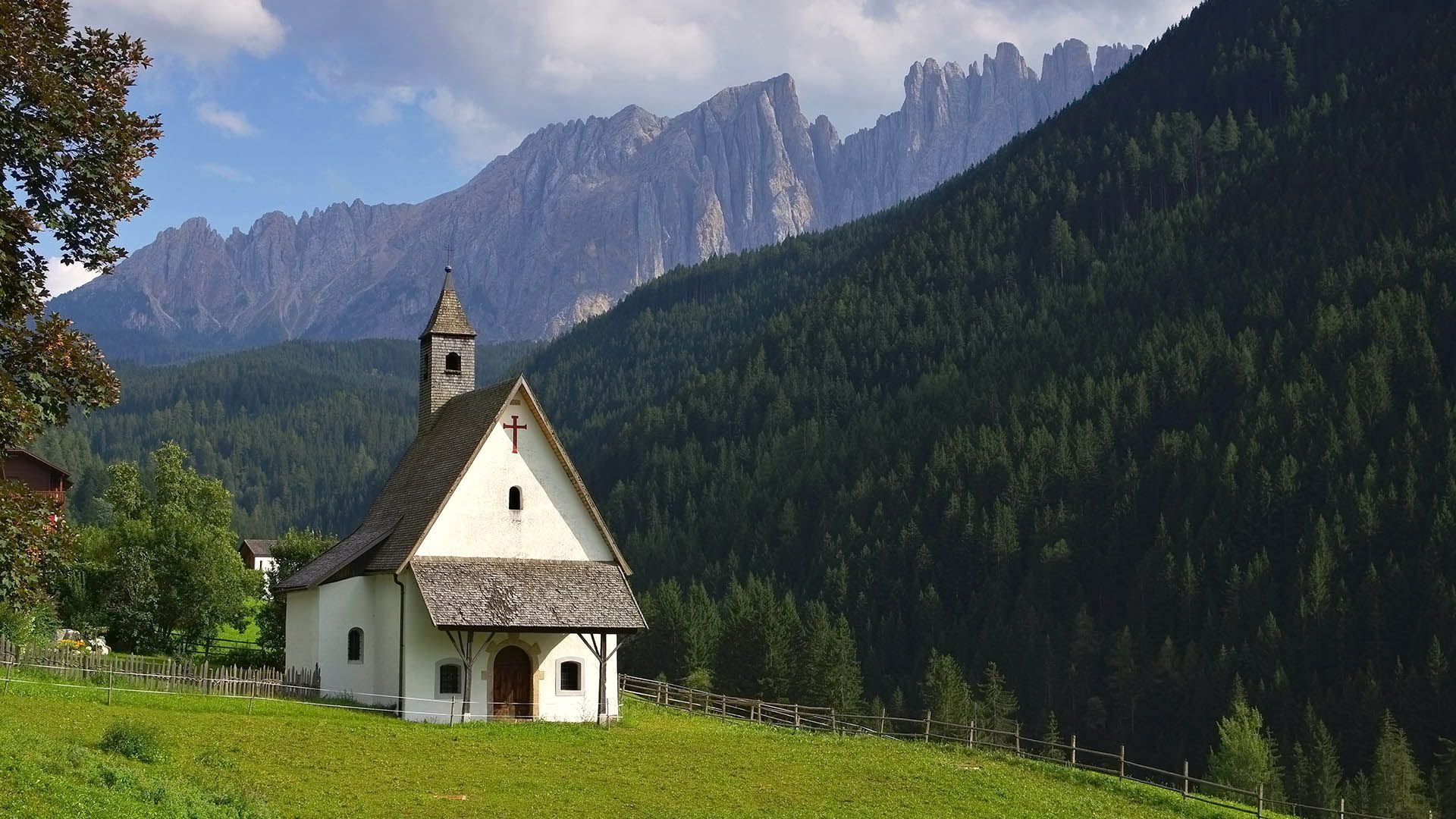 The church in Nova Levante
