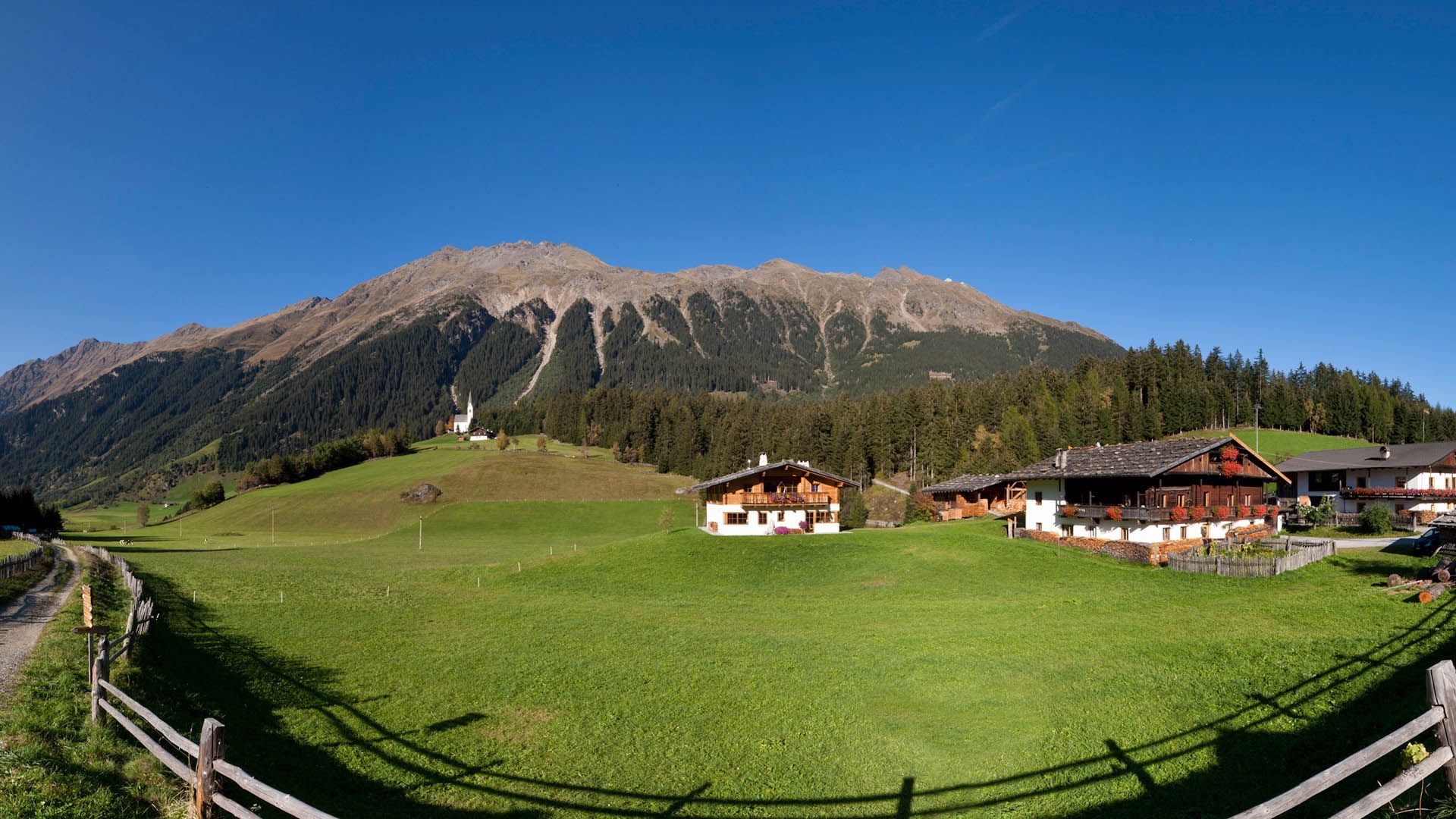 Panoramic view in Racines