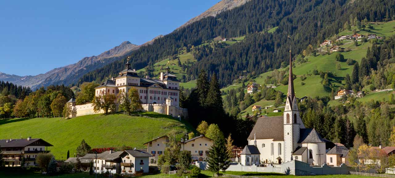 Racines: view of the Church and of the natural ambience