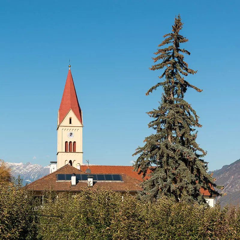 Pfarrkirche St. Valentin in Andrian