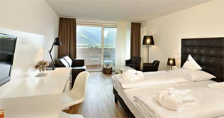 Suite des Alpines Wellnesshotel Tyrol in Rabland