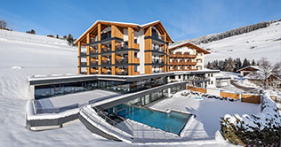 Hotel Edelweiss is located at Maranza in the ski resort Gitschberg