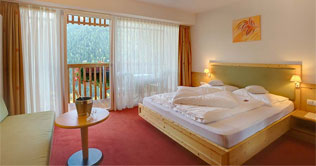 Double room at the Panoramahotel Nigglhof