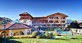 Dolomiten Wellness Residenz Mirabell in Mitterolang