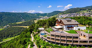 Hotel Belvedere a San Genesio vicino a Bolzano